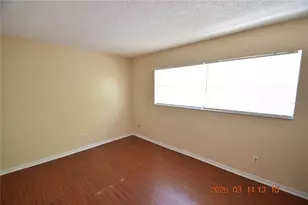 3910 44th St N, Saint Petersburg, FL 33714 - Photo 20