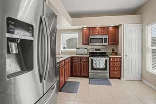 5845 Plum Pudding Ct, Orlando, FL 32821 - Photo 10