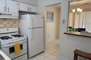 5107 Park Lake Dr N, Pinellas Park, FL 33782 - Photo 16