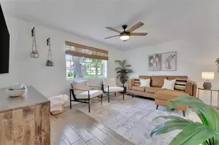 700 14th St NW, Largo, FL 33770 - Photo 4