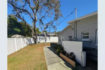 5041 Myrtle Lane, Madeira Beach, FL 33708 - Photo 28