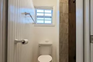 5041 Myrtle Ln, Madeira Beach, FL 33708 - Photo 12