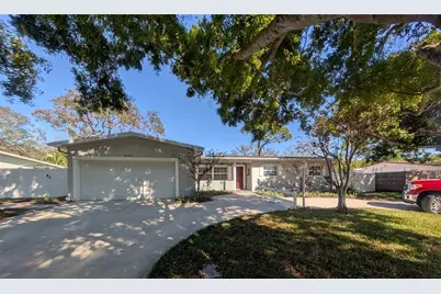 5041 Myrtle Lane, Madeira Beach, FL 33708 - Photo 2