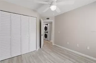 3001 58th Ave S, Saint Petersburg, FL 33712 - Photo 22