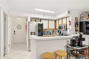 2400 Feather Sound Dr, Clearwater, FL 33762 - Photo 14