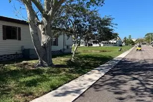 3217 Brewster Dr, Holiday, FL 34690 - Photo 2