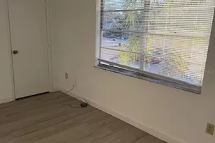 13905 Village Terrace Dr, Tampa, FL 33624 - Photo 12