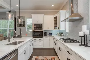 3702 W Roland St, Tampa, FL 33609 - Photo 6