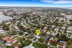 441 Bayshore Dr, Venice, FL 34285 - Photo 66