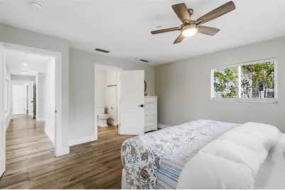 441 Bayshore Drive, Venice, FL 34285 - Photo 32