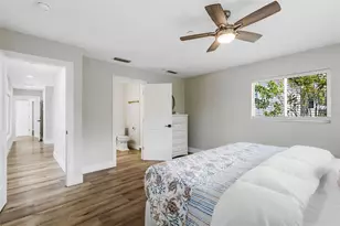 441 Bayshore Dr, Venice, FL 34285 - Photo 32