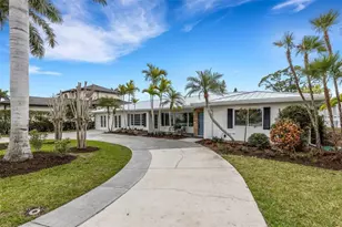 441 Bayshore Dr, Venice, FL 34285 - Photo 62