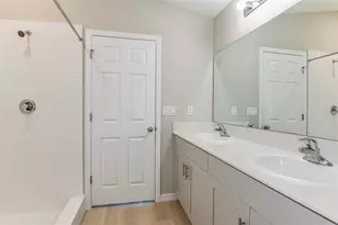 15241 Maude Landing Loop, Wimauma, FL 33598 - Photo 18