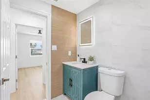 3917 W Pine St, Tampa, FL 33607 - Photo 20