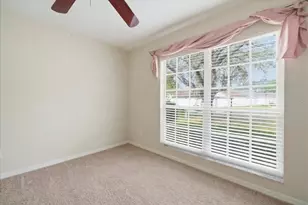4250 Pine Isle Dr, Lutz, FL 33558 - Photo 24