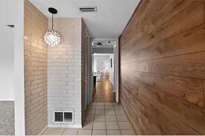 13940 Antigua Drive, Seminole, FL 33776 - Photo 10