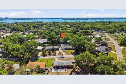 1125 77th Street N, Saint Petersburg, FL 33710 - Photo 36