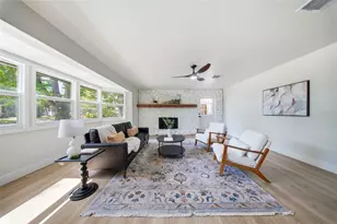 1125 77th St N, Saint Petersburg, FL 33710 - Photo 16