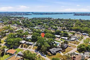 1125 77th St N, Saint Petersburg, FL 33710 - Photo 32