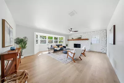 1125 77th Street N, Saint Petersburg, FL 33710 - Photo 14