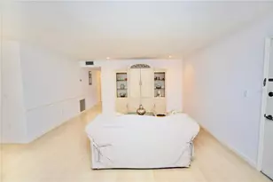 1713 Belleair Forest Dr, Belleair, FL 33756 - Photo 16