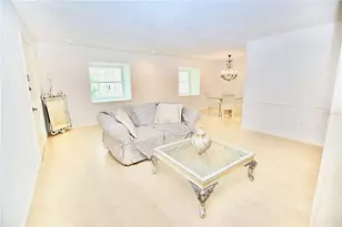 1713 Belleair Forest Dr, Belleair, FL 33756 - Photo 18