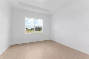 37265 Gunnison Dr, Zephyrhills, FL 33540 - Photo 8