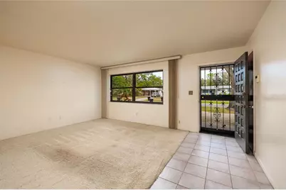 6822 21st Street N, Saint Petersburg, FL 33702 - Photo 10