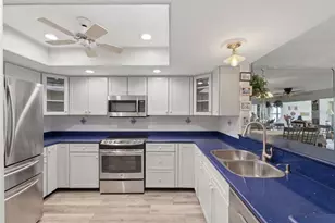 9100 Park Blvd, Seminole, FL 33777 - Photo 8