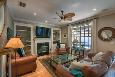 3408 W Bay Villa Avenue, Tampa, FL 33611 - Photo 6