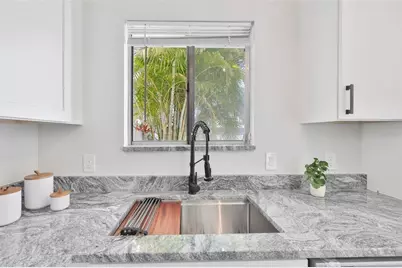 6412 Rockpointe Drive, Tampa, FL 33634 - Photo 18