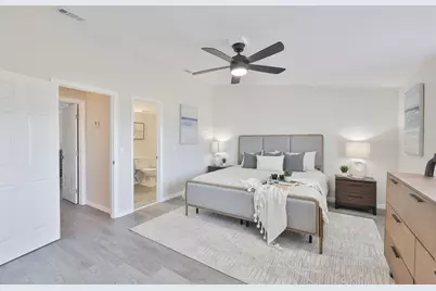 6412 Rockpointe Drive, Tampa, FL 33634 - Photo 4