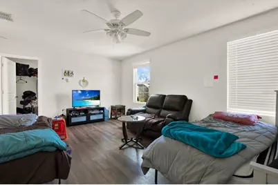 10219 Hawk Storm Avenue, Tampa, FL 33610 - Photo 18