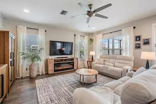 32383 Natural Bridge Rd, Wesley Chapel, FL 33543 - Photo 16