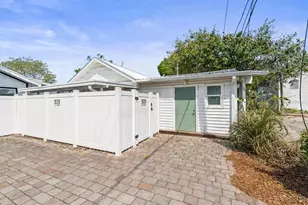 1619 7th Ave N, Saint Petersburg, FL 33713 - Photo 2