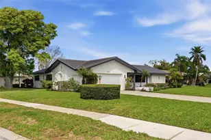 13779 Pinecrest Dr, Largo, FL 33774 - Photo 34