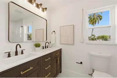 13779 Pinecrest Drive, Largo, FL 33774 - Photo 18