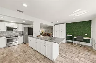 8828 Carmen Ln, Port Richey, FL 34668 - Photo 14