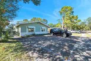 926 Lake Palms Dr, Largo, FL 33771 - Photo 26