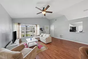 5214 Creekmore Ln, Tampa, FL 33624 - Photo 8