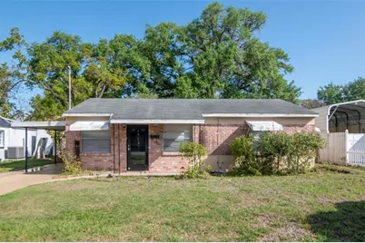 3907 W Pine Street, Tampa, FL 33607 - Photo 1