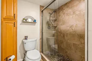 8911 Blind Pass Rd, Saint Pete Beach, FL 33706 - Photo 10