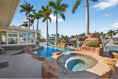 7991 1st Avenue S, Saint Petersburg, FL 33707 - Photo 54