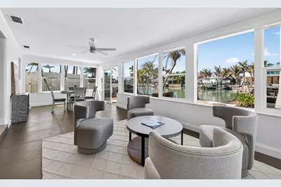 7991 1st Avenue S, Saint Petersburg, FL 33707 - Photo 32