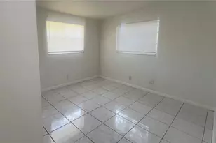 110 14th Ave SW, Largo, FL 33770 - Photo 8