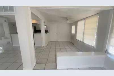 110 14th Avenue SW, Largo, FL 33770 - Photo 6