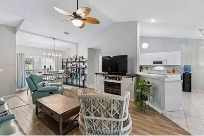 2035 E Del Webb Boulevard, Sun City Center, FL 33573 - Photo 12