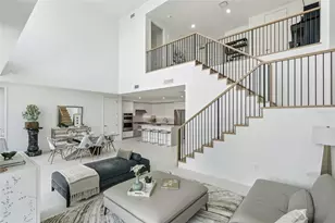 400 Central Ave, Saint Petersburg, FL 33701 - Photo 8