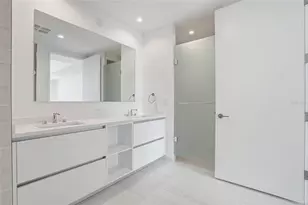 400 Central Ave, Saint Petersburg, FL 33701 - Photo 18