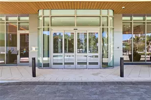 400 Central Ave, Saint Petersburg, FL 33701 - Photo 30